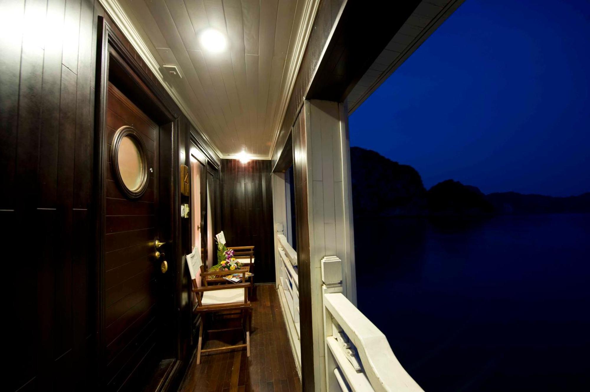 Отель Bhaya Halong Cruises Халонг Номер фото